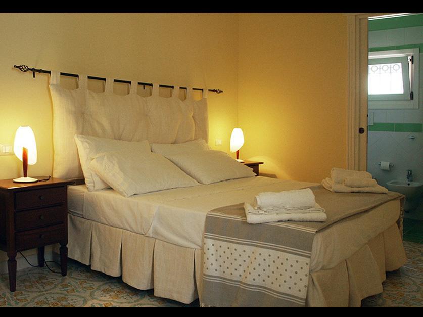 ماندوريا Sine Tempore B&B الغرفة الصورة