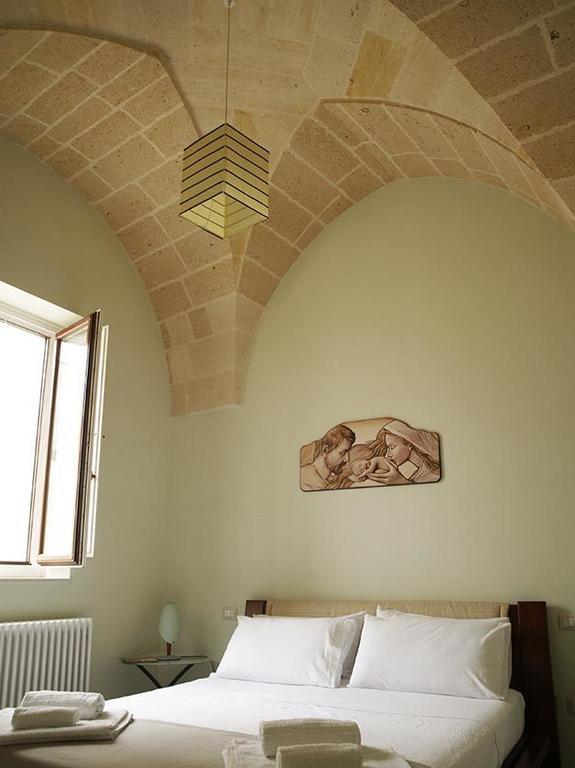 ماندوريا Sine Tempore B&B الغرفة الصورة