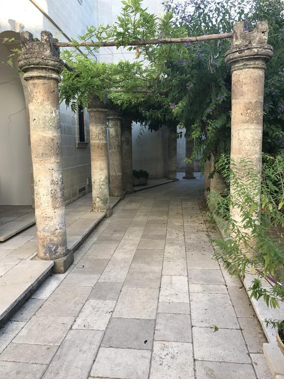 ماندوريا Sine Tempore B&B المظهر الخارجي الصورة