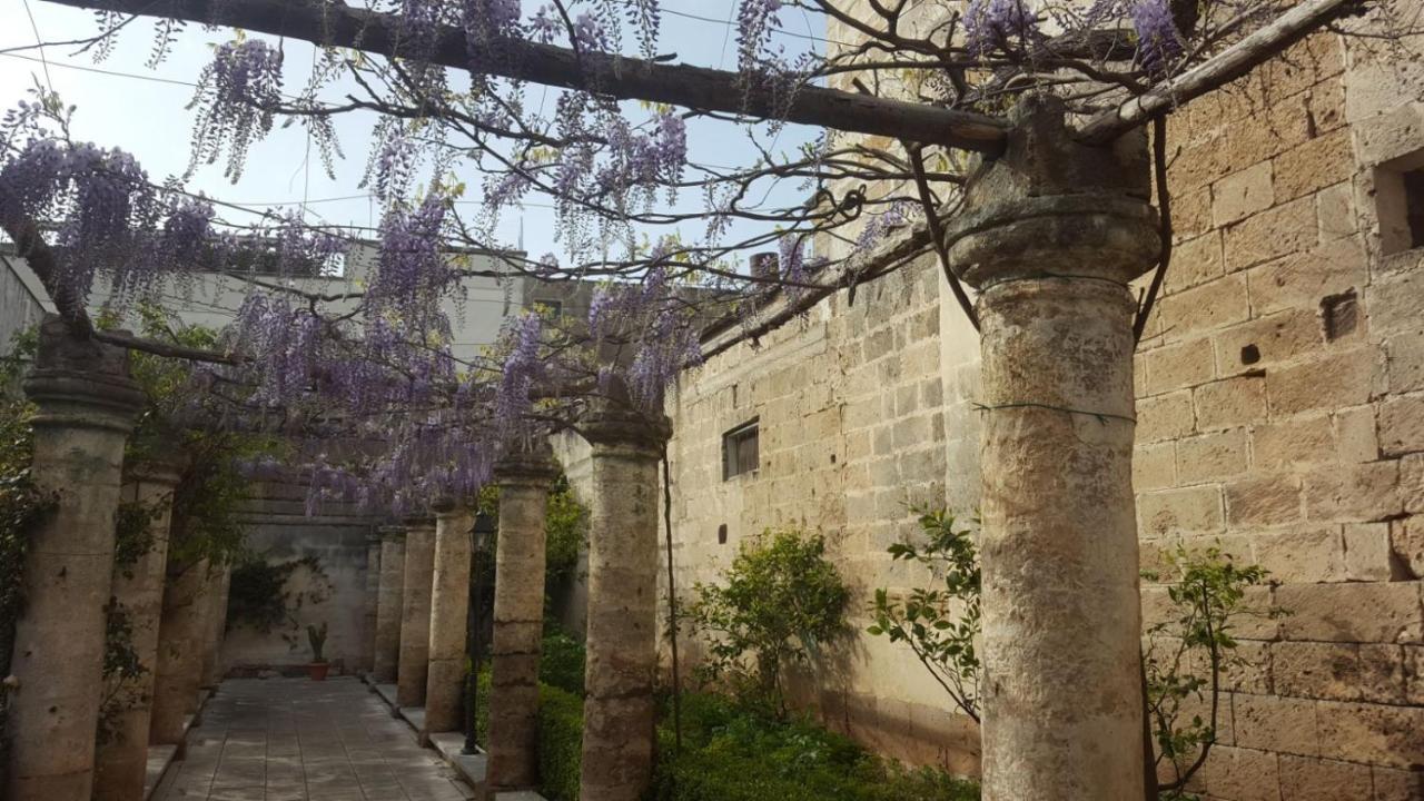 ماندوريا Sine Tempore B&B المظهر الخارجي الصورة
